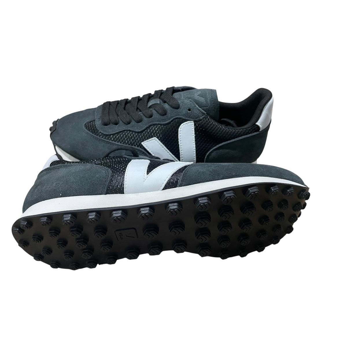 Veja Tenis Rio Branco negro / gris oxford logo blanco - Redcodeshopp